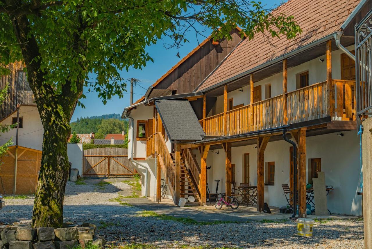 Farma Zelena Ruza Villa Klacno ภายนอก รูปภาพ